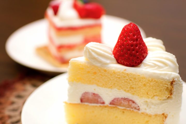 9月15日~9月末までに福岡サロンに遊びに来られた会員様へケーキをお出しいたします!